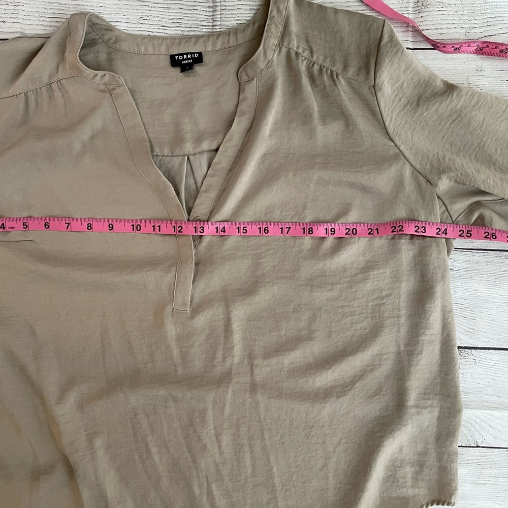 Torrid Top - Picture 16 of 16